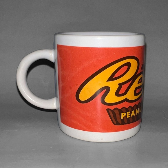Reeses Peanut Butter Cups Tins & Mini Mug - Picture 2 of 14